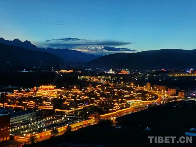 四川甘孜县2020年预计实现旅游收入15.95亿元