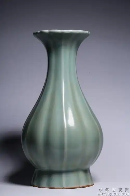 首页 店铺交易 陶器瓷器 藏品尺寸/规格:高24厘米,口径9厘米