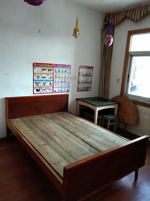 地铁二号线青山路口站门口房屋出租_1