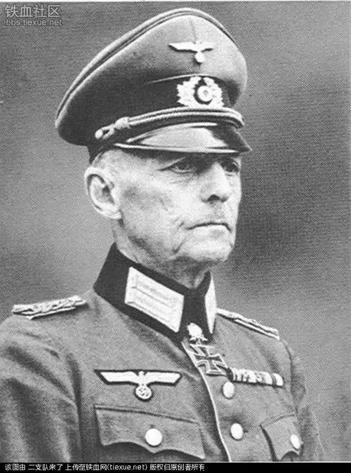 年12月12日-1953年2月24日)是第二次世界大战期间德国一名陆军军官