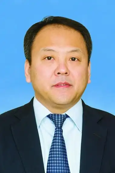 孙喆当选齐齐哈尔市人民政府市长