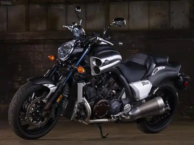 雅马哈vmax大魔鬼.大贸行货多少钱.中国哪里有啊