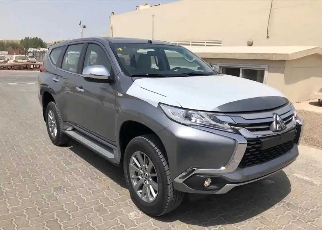 新款三菱帕杰罗来袭24t动力四驱预售28万比普拉多给力