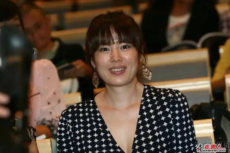 【组图】段奕宏妻子王瑾美艳照片 婚后公开亮相