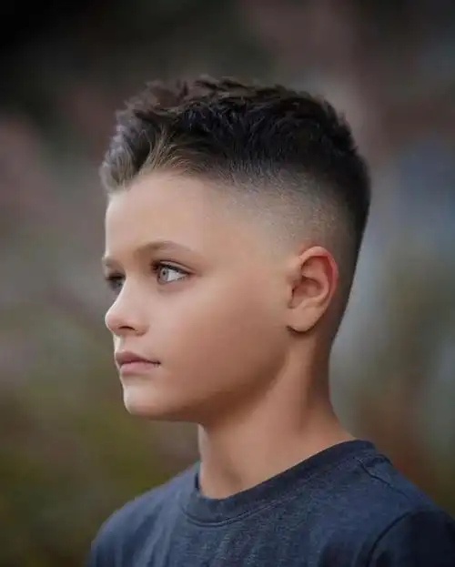 2022新年小男孩怎么剪?毛寸头飞机头雕刻发型,款款帅到停不下来插图11