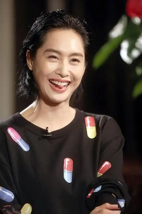 50岁的眼袋真不敢看!