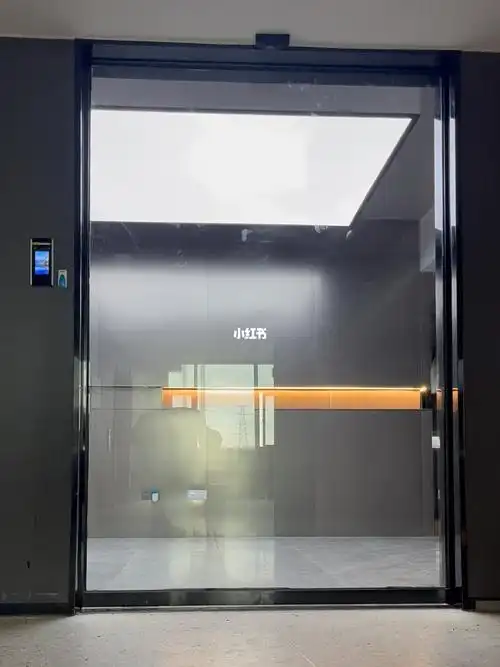 湖南长沙电动玻璃门不锈钢极窄框自动门