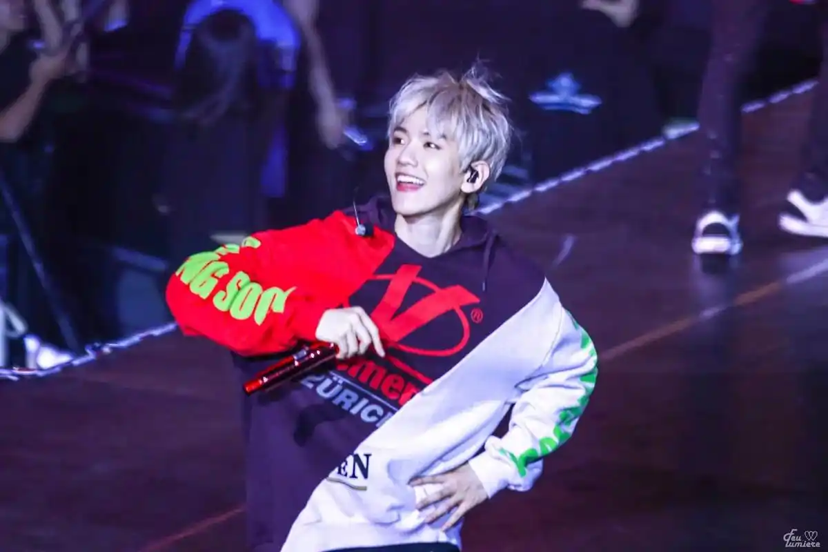 最近爱用平板电脑壁纸2-今天是开心宝宝#边伯贤 #壁纸  - 抖音