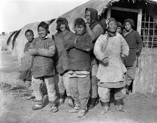 一百年前中国的老照片