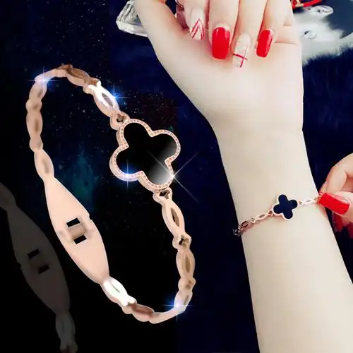 好品质 镂空设计感 四叶草闺蜜手镯女韩版简约个性镀玫瑰金配饰