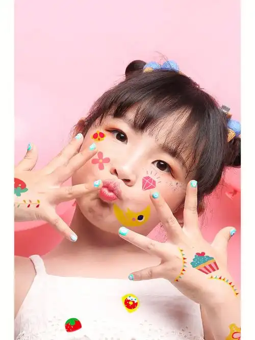 儿童专用指甲贴有女儿的妈妈们快冲