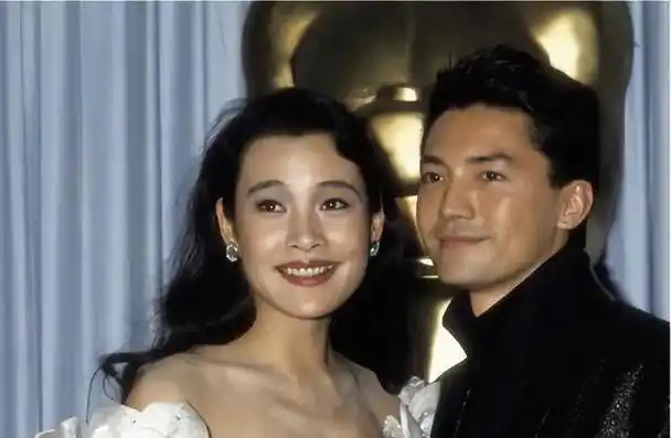 尊龙林青霞熬夜陪他打麻将王祖贤是他迷妹今72岁却孑然一身