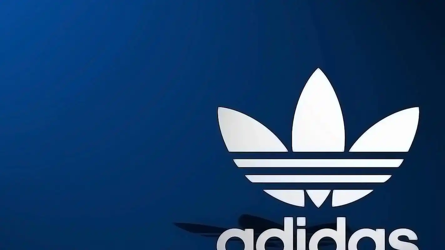 阿迪达斯adidas经典三叶草logo高清图片桌面壁纸下载,设计创意,个性