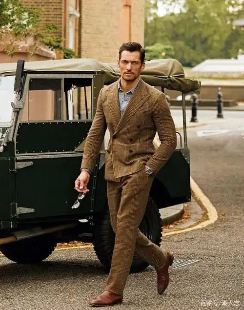 跟世纪男模学"早春穿搭",42岁的david gandy,比小鲜肉还会穿