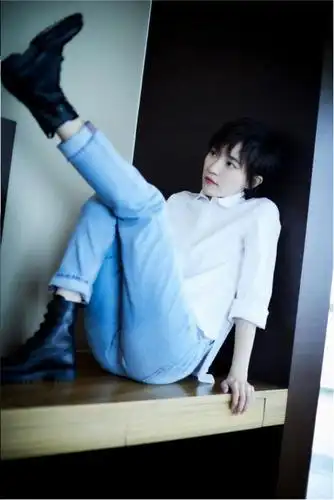 丑丑的焦俊艳,才知道她这么好看