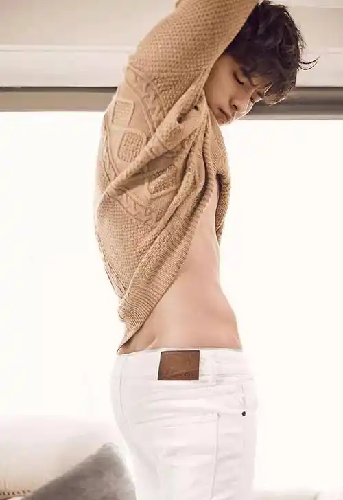 鲜肉脸,金刚身,这位187公分的男演员,身材也太棒了吧_剧中_角色_肌肉