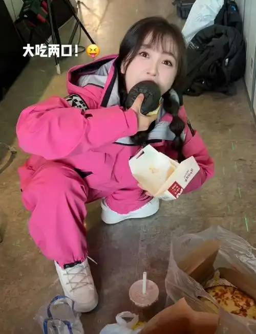 有知道虞书欣吃的是哪家吗!看着好好吃呀!求告