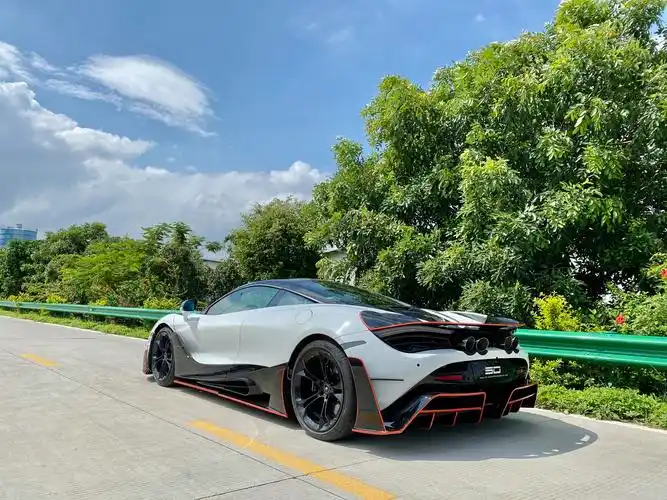 迈凯伦改装720s改mansory大包围