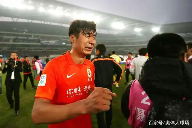 6年前的足协杯夺冠,"大白"读秒决赛,韩鹏泪洒赛场