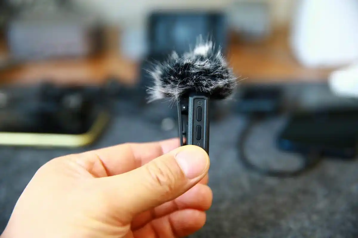 轻巧全能,视频直播创作利器:西圣 mike pro 无线领夹麦克风评测