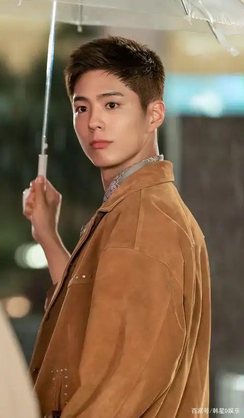 朴宝剑在《青春纪录》之外的巨星私生活!