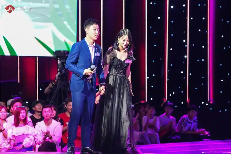 相亲节目《新相亲大会》爱情命题引观众热议