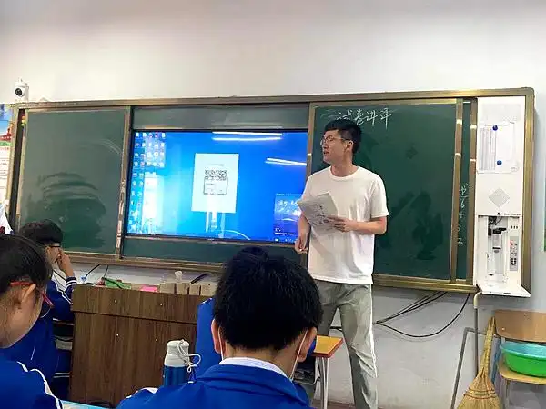 全县物理学科新教师业务提升交流研讨活动在东山中学举行_桓仁县_信息