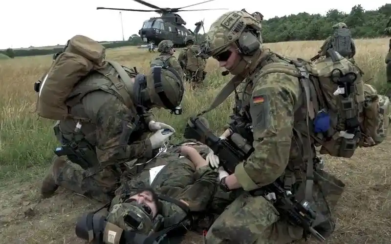 部队纪实德国特种部队的营救训练