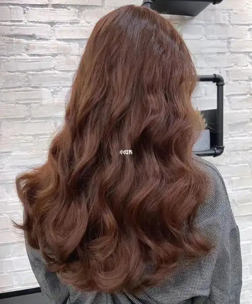 烫发蛋卷头法式烫发蓬松烫发圆脸发型