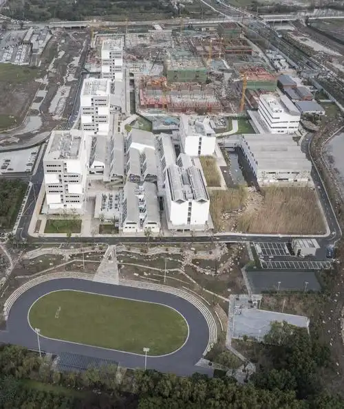 鸟瞰 08田方方新教育体系中国美术学院(国美)新校区的所在地良渚