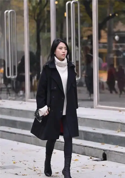 黑色尖头细跟短靴8厘米的高度搭配中短款呢子大衣
