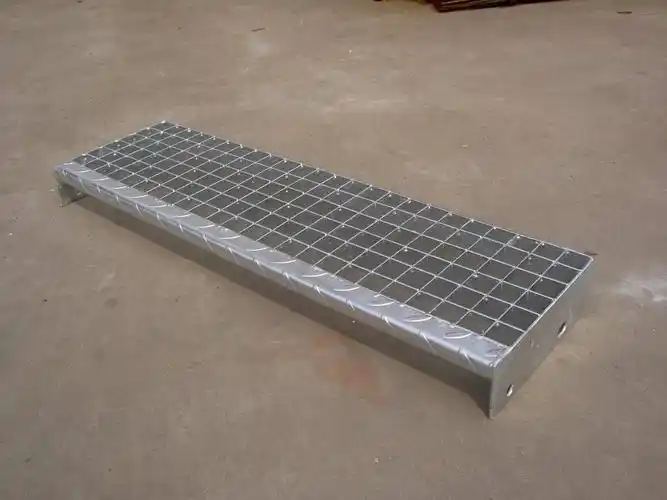 朔州镀锌楼梯踏步板生产商