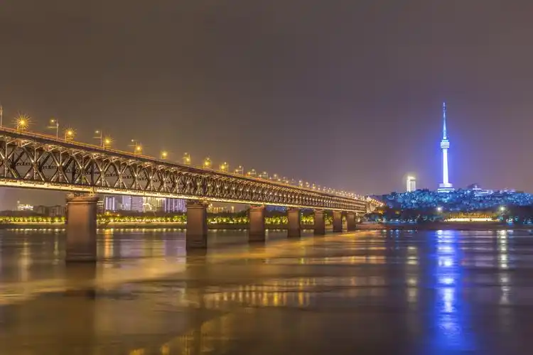 武汉——长江——黄鹤楼夜景