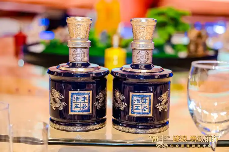 "承丰"破浪猛攻全国化,丰谷大单品/样板市场/厂商新策略曝光|酒王