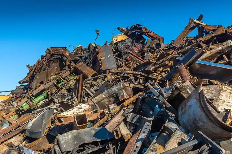 长期上门高价回收废旧金属废铁回收废铜废铝建筑废料