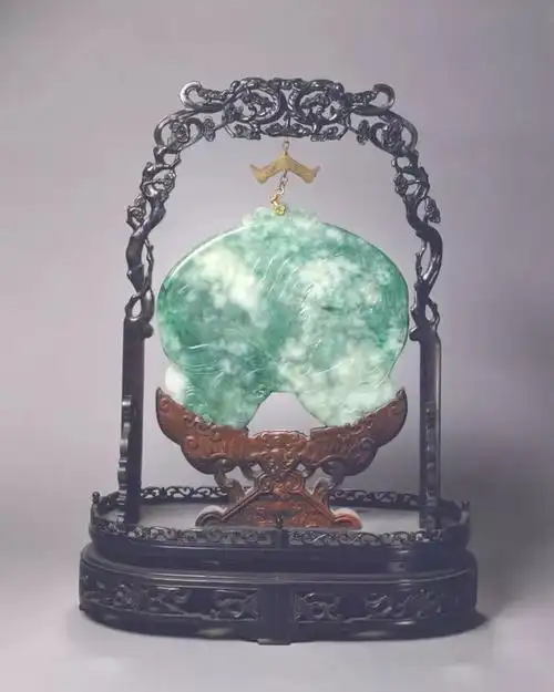 8亿的慈禧翡翠朝珠竟然无人敢拍?真是因为诅咒吗?