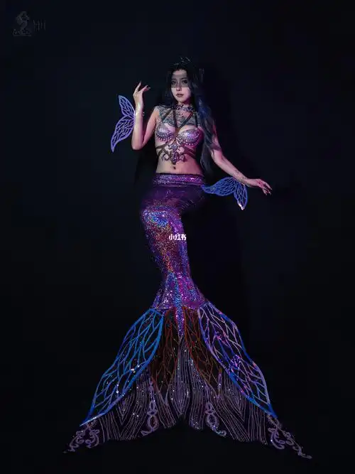 服装制作  #美人鱼  #美人鱼潜水  #水下摄影  #审美  #原创美人鱼