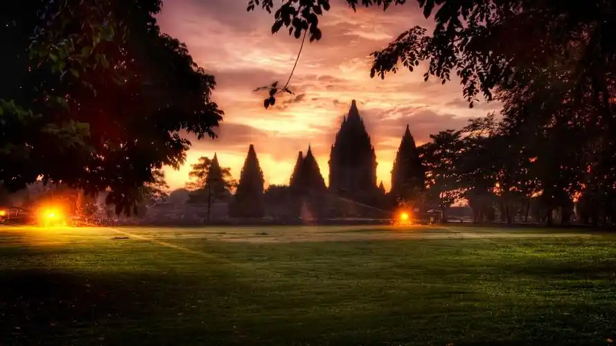 自然风景领域地点国家印度尼西亚灯火云天空fieldindones