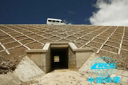 图文:路基和涵洞