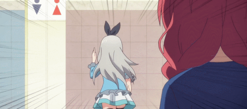 卡通女孩逃跑长手臂gif动图_动态图_表情包下载_soogif