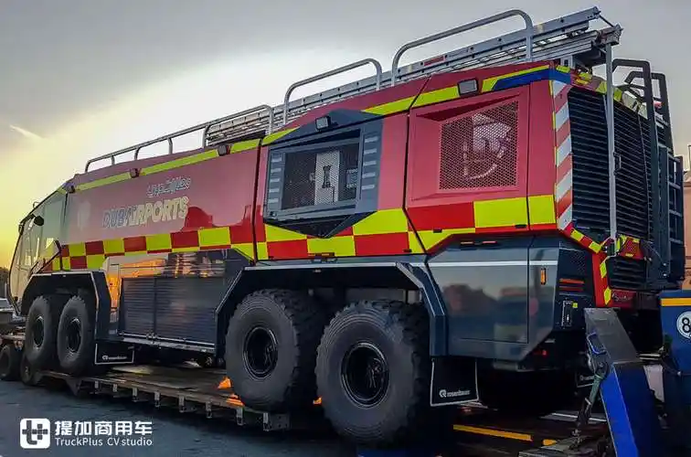 迪拜国际机场订购的卢森宝亚美洲豹消防车实拍,带您好好看看机场主站