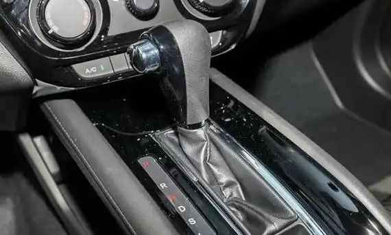 本田飞度自动挡挡位,飞度换挡操作技巧