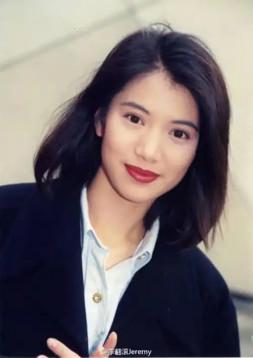 任何人没看过袁咏仪的短发造型,我都会伤心的ok?插图6