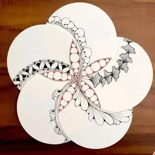 5张可以拼成一朵花除了这些圆形纸可以组合方形的纸画上线描图案也