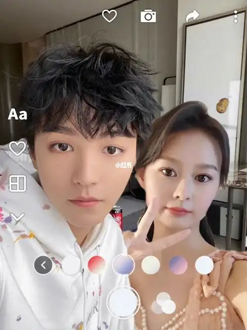 跟王俊凯恋爱啦