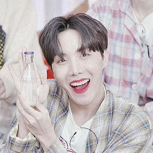 星河滚烫.【郑号锡头像】