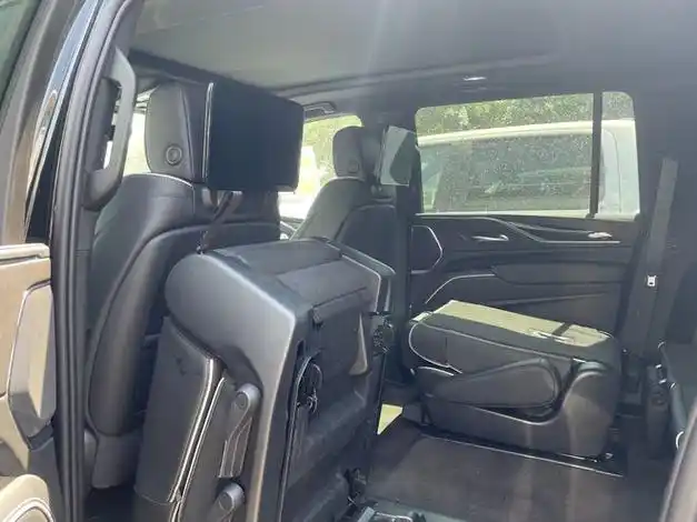 凯迪拉克凯雷德 安全性舒适性 空间 兼顾