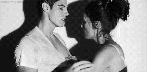 国外gif情侣gif亲吻gif激情gif