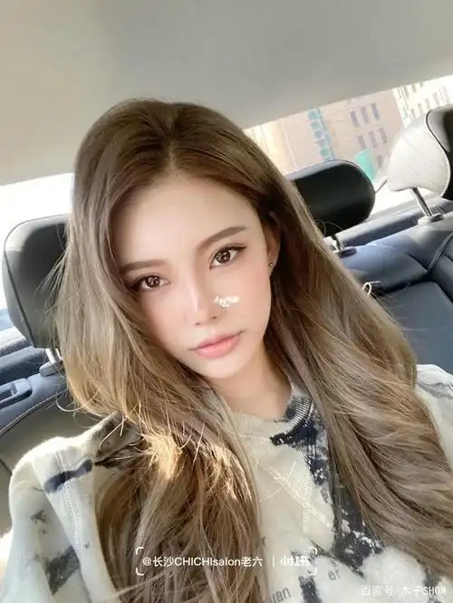 奶茶色显白发色冷棕色亚麻色蜂蜜棕色蜂蜜茶色染发烫发女团发色lisa发