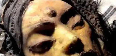 月球"三眼女尸"是真是假?嫦娥四号传回一张照片,引科学界热议_特里兹_